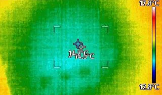 Análise termográfica efetuada pela Fermorel para identificar infiltrações de água e fissuras em tubagem no interior do edifício em Lisboa