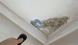 Câmara térmica utilizada na pesquisa de avaria na Penha de França, Lisboa, pela Fermorel