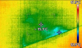 Análise termográfica realizada pela Fermorel na suite de moradia em Lisboa para identificar infiltrações de água e zonas de humidade